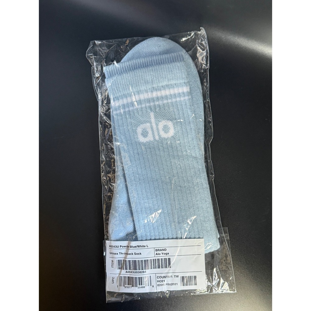 Alo Yoga Unisex Throwback Crew Socks Powder Blue White A0043U Size L